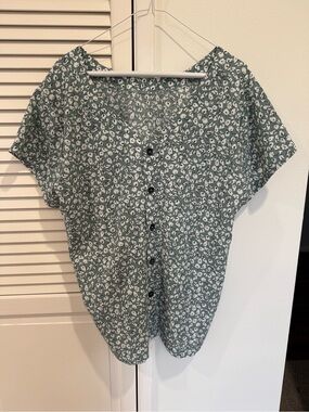 Reversible Button-Down Floral Blouse in Sage Green